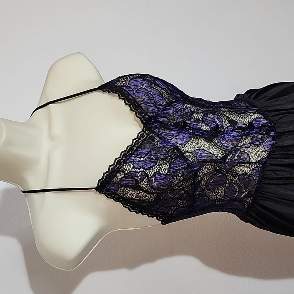 Petra Fashions Slip Dress Lingerie Lace Bodice Purple Size S - Picture 3 of 11